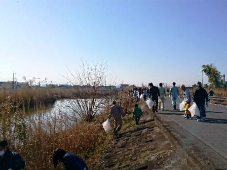 斑鳩町・富雄川