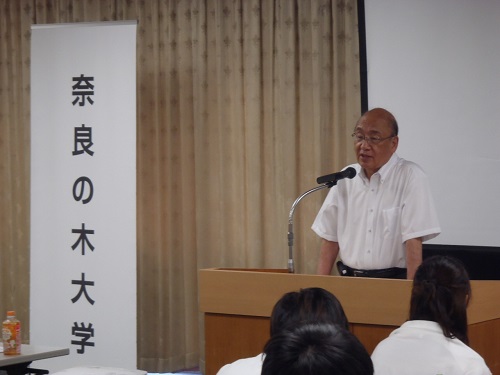 知事あいさつの様子