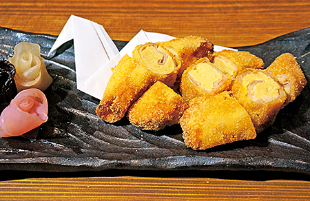 きくらげのつくね巻き揚げ