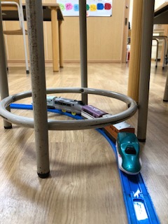 プラレール