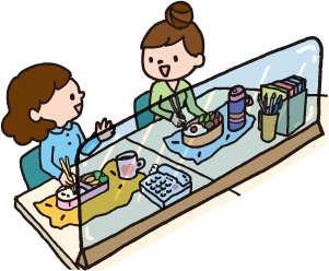 女性二人が外で近距離で飲食をしている