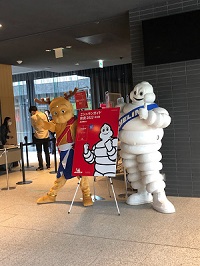 せんとくん&ミシュランマン