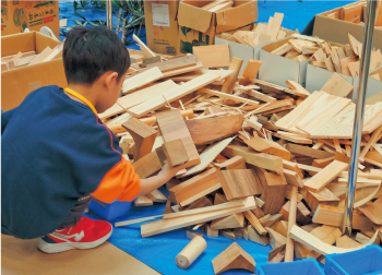 Vリーグ始球式に山下知事が登場2