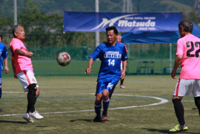 サッカー