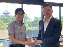 表敬訪問の様子