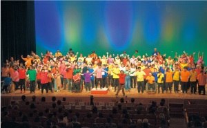 合唱団やスペシャルゲストのステージ